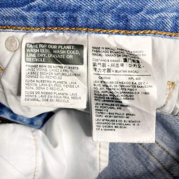 Levi’s 501 The Original Straight Leg Jeans - Picture 14 of 15